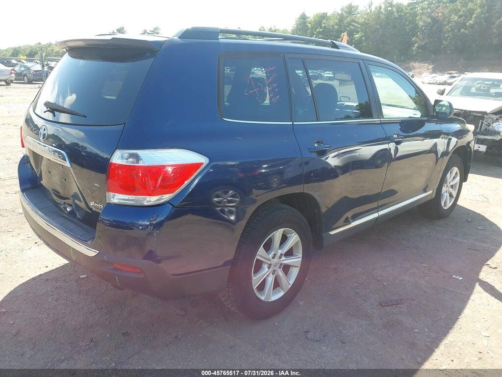 5TDBK3EH6BS050890 2011 TOYOTA HIGHLANDER photo no. 4