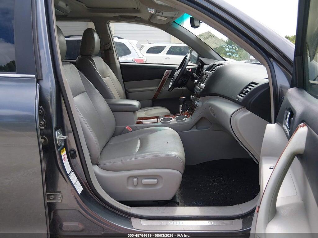5TDDK3EH8BS090283 2011 TOYOTA HIGHLANDER photo no. 5