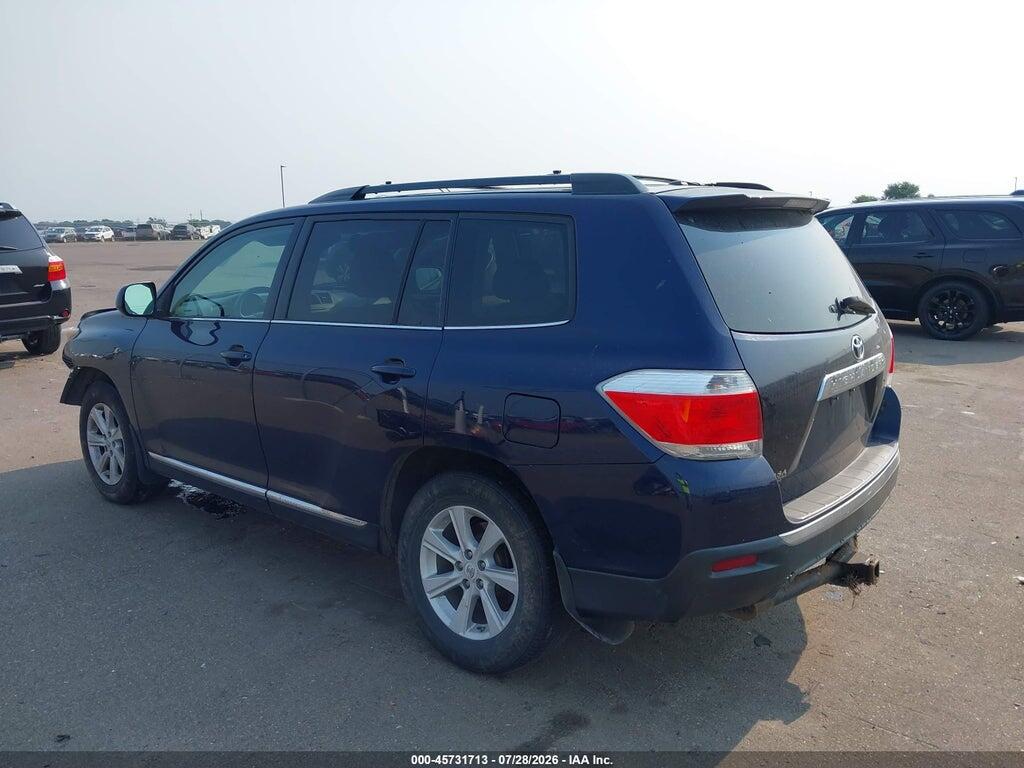 5TDBK3EH1BS059965 2011 TOYOTA HIGHLANDER photo no. 3