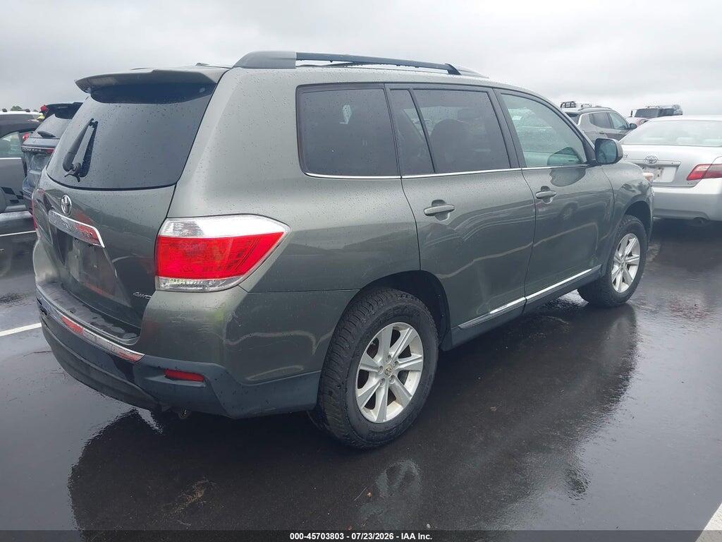 5TDBK3EH4BS049723 2011 TOYOTA HIGHLANDER photo no. 4