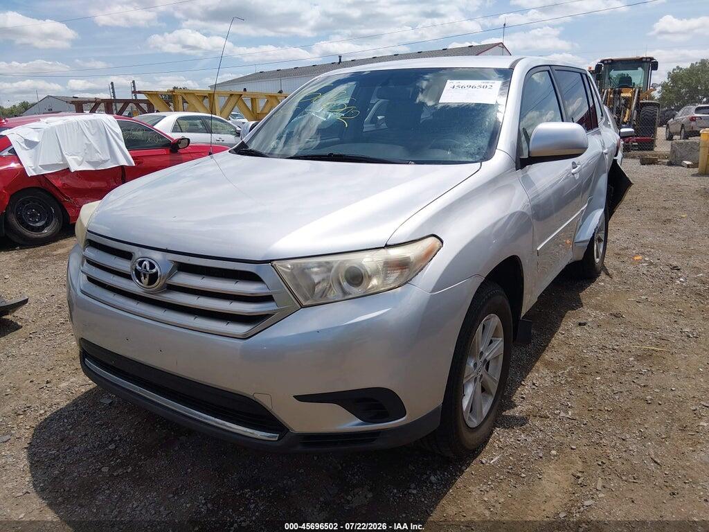 5TDBK3EH4BS055697 2011 TOYOTA HIGHLANDER photo no. 2