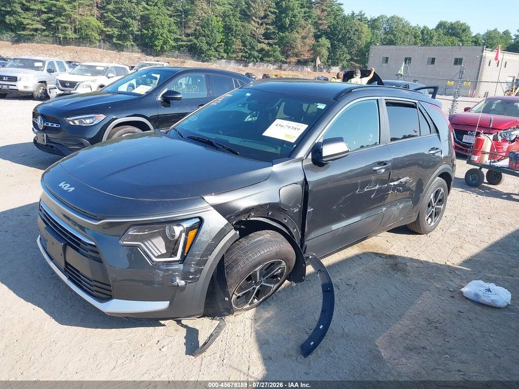 KNDCS3LF3S5242263 2025 KIA NIRO PLUG-IN HYBRID photo no. 2