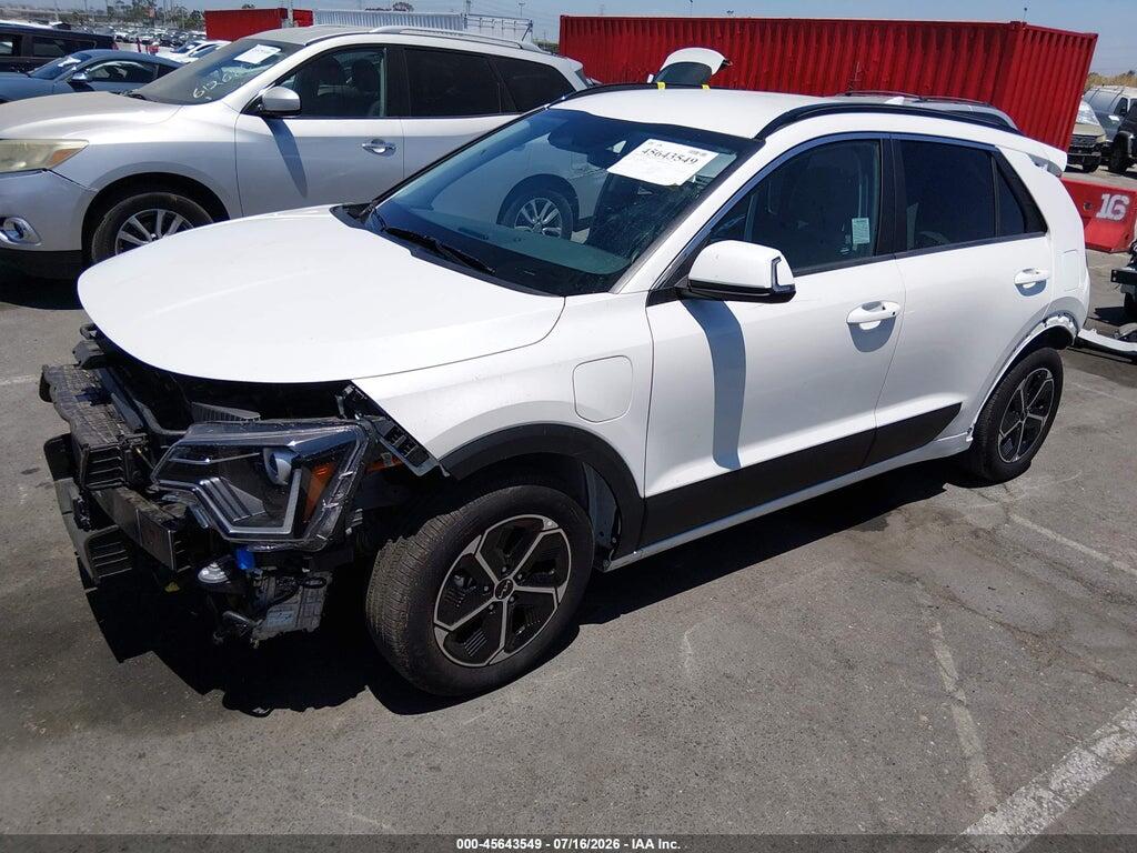 KNDCS3LF2S5276663 2025 KIA NIRO PLUG-IN HYBRID photo no. 2