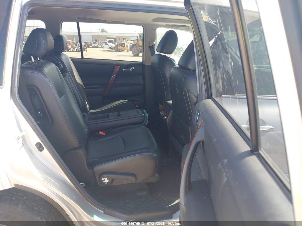5TDDK3EH0BS079620 2011 TOYOTA HIGHLANDER photo no. 8