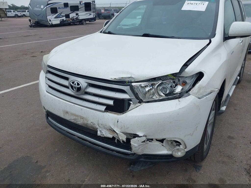 5TDDK3EH6BS051692 2011 TOYOTA HIGHLANDER photo no. 6