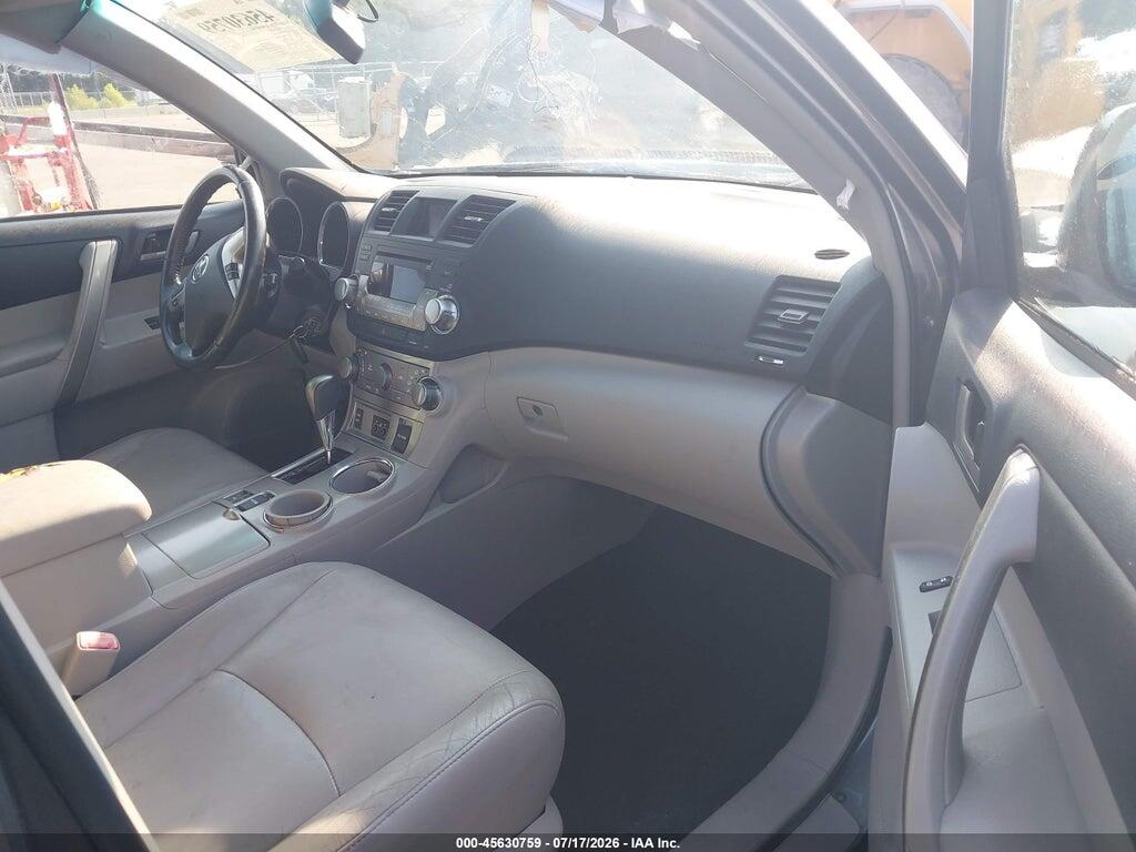 5TDBK3EH3BS079036 2011 TOYOTA HIGHLANDER photo no. 5