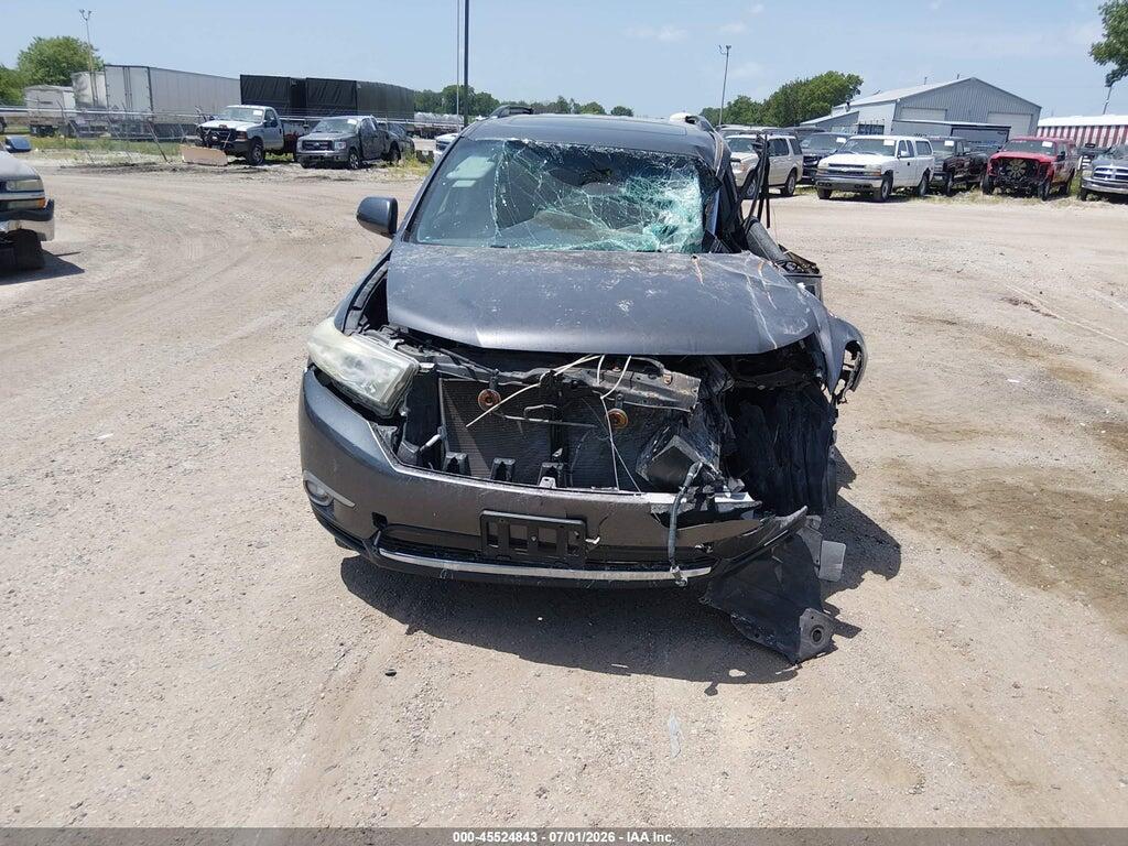 5TDBK3EH1BS079648 2011 TOYOTA HIGHLANDER photo no. 12