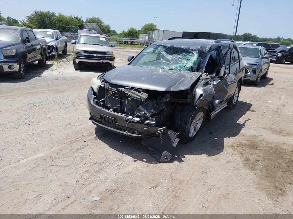 5TDBK3EH1BS079648 2011 TOYOTA HIGHLANDER photo no. 2