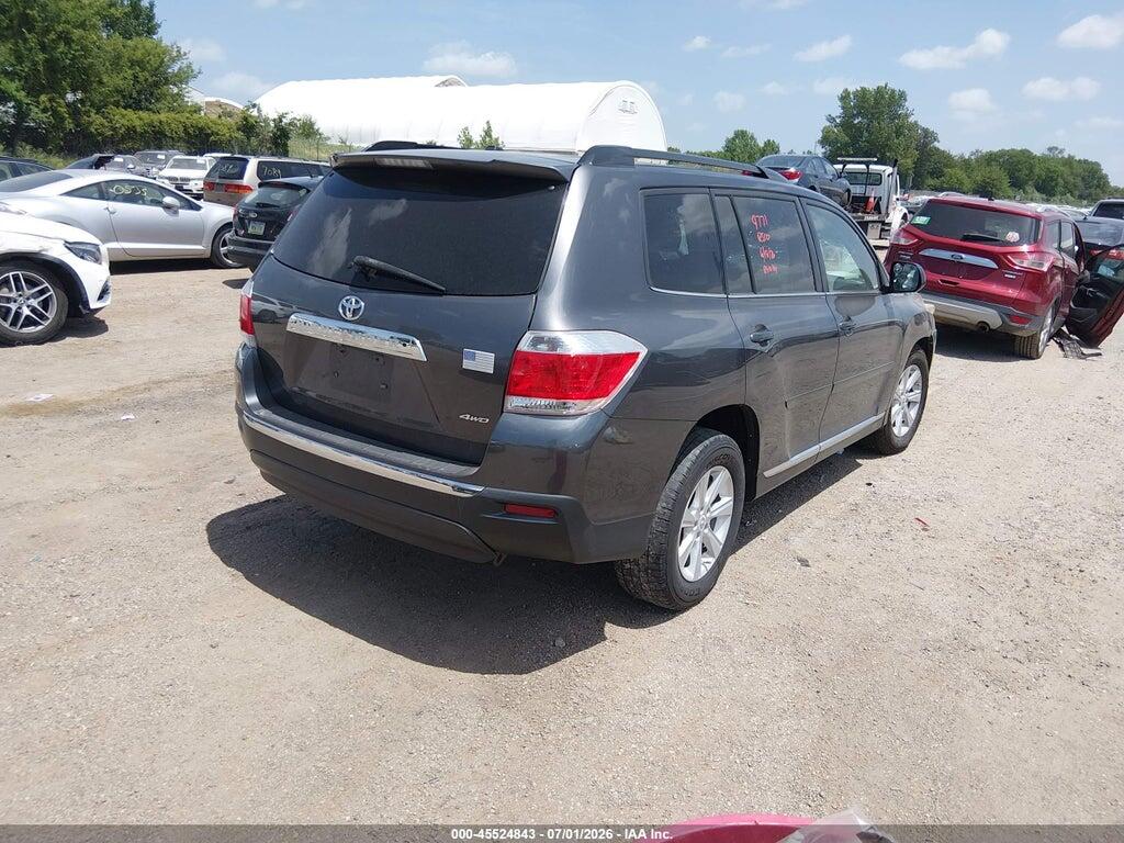 5TDBK3EH1BS079648 2011 TOYOTA HIGHLANDER photo no. 4