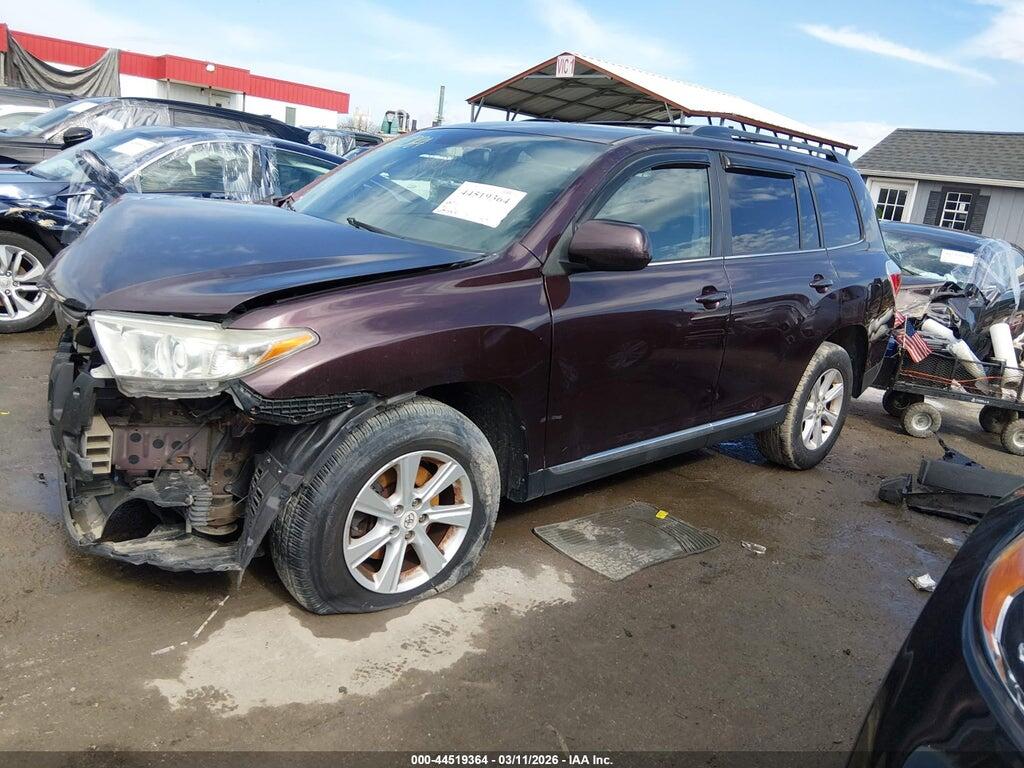 5TDBK3EH3BS067520 2011 TOYOTA HIGHLANDER photo no. 2