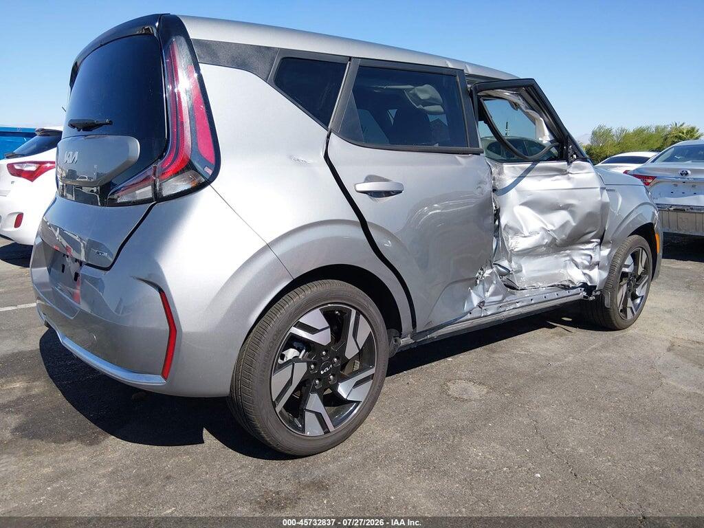 KNDJ53AU1S7960639 2025 KIA SOUL photo no. 4