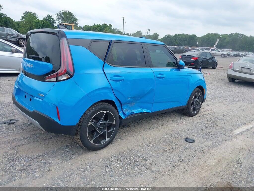 KNDJ33AU9S7245842 2025 KIA SOUL photo no. 4