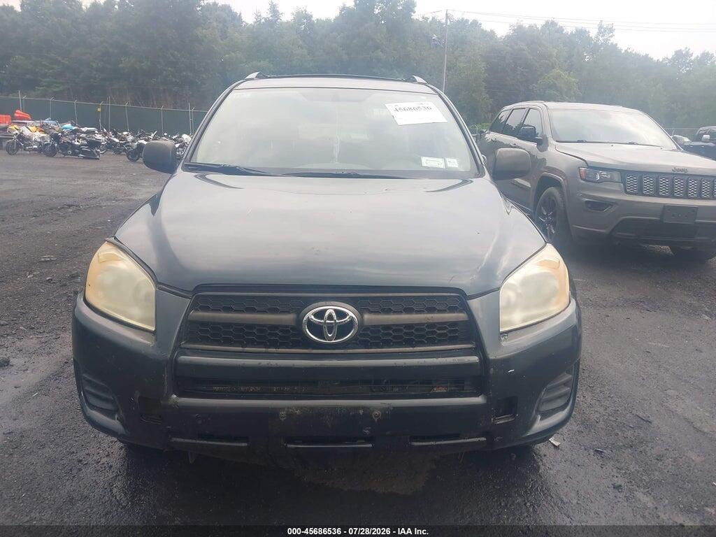 2T3BF4DV2BW141929 2011 TOYOTA RAV4 photo no. 12