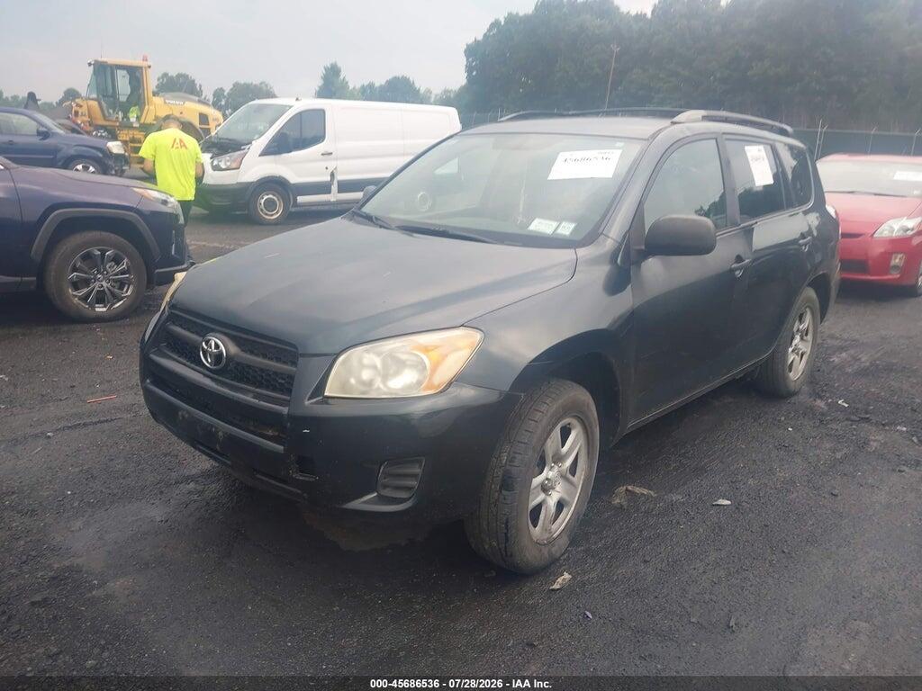 2T3BF4DV2BW141929 2011 TOYOTA RAV4 photo no. 2