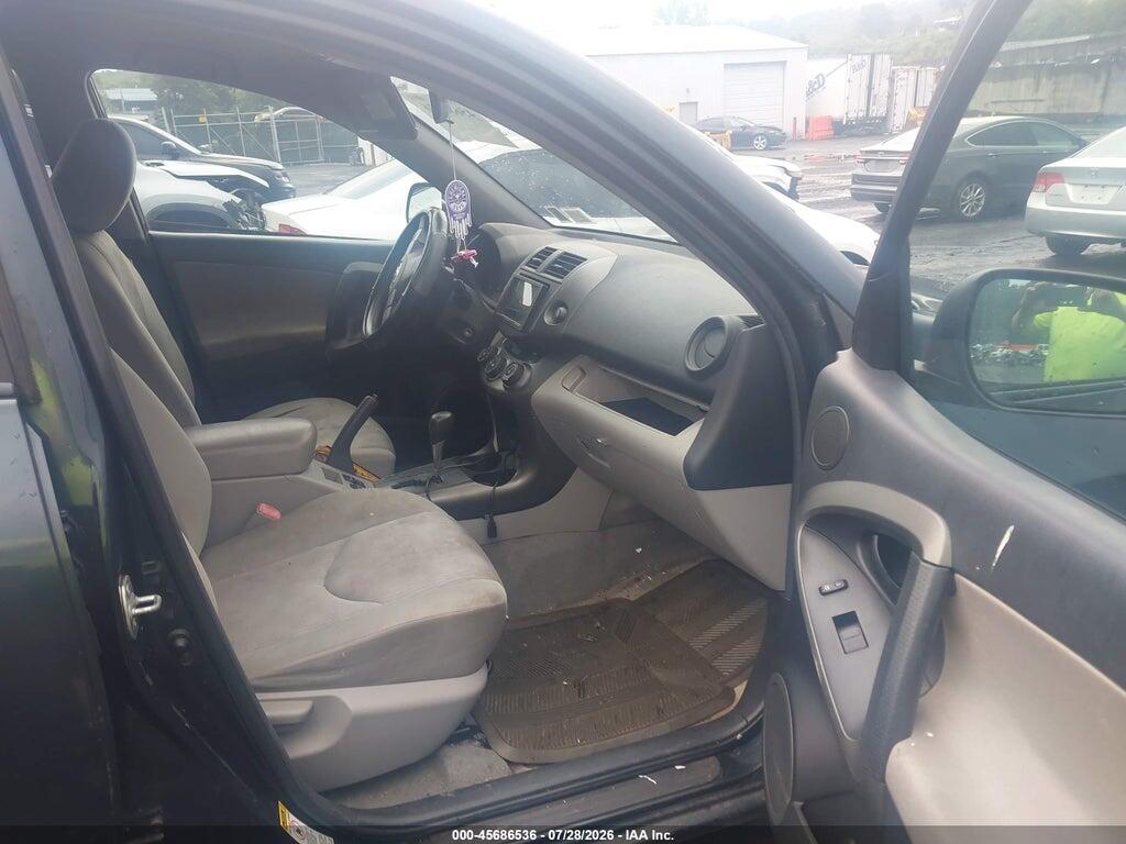 2T3BF4DV2BW141929 2011 TOYOTA RAV4 photo no. 5
