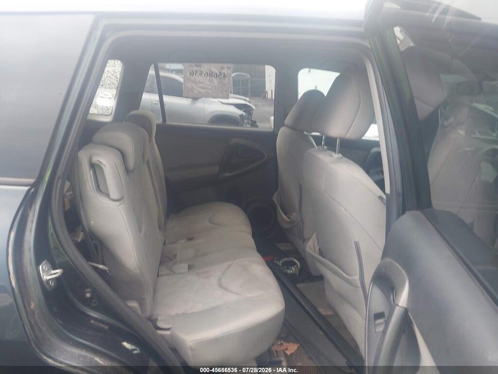 2T3BF4DV2BW141929 2011 TOYOTA RAV4 photo no. 8