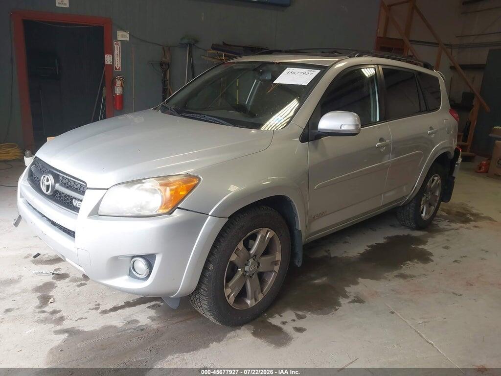 JTMRK4DV6B5102147 2011 TOYOTA RAV4 photo no. 2