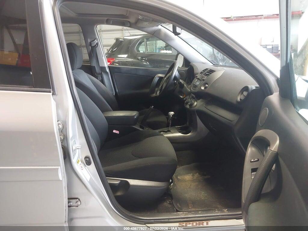 JTMRK4DV6B5102147 2011 TOYOTA RAV4 photo no. 5