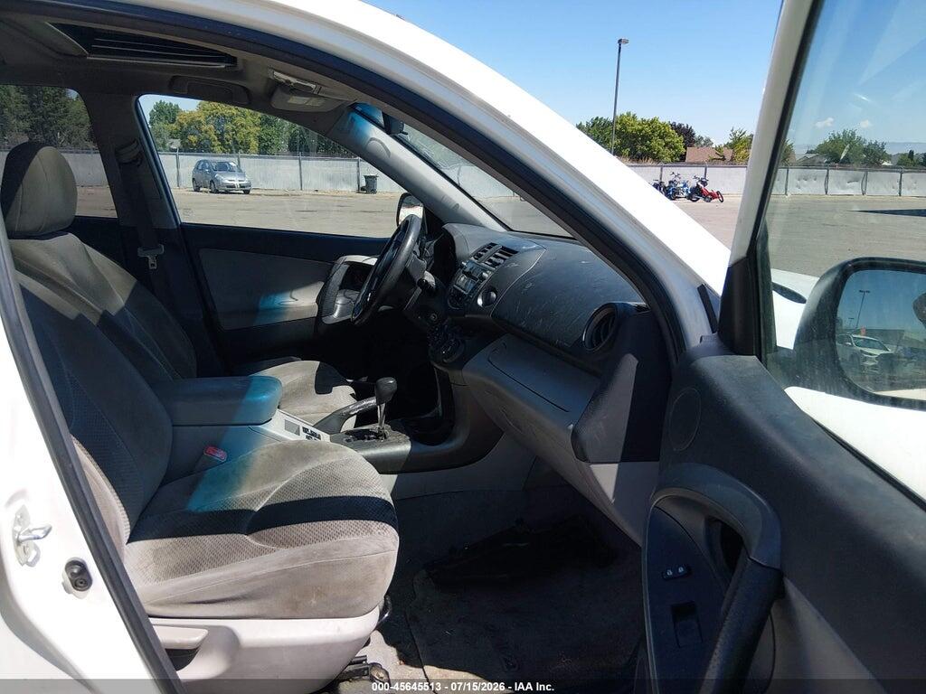 2T3BF4DVXBW164391 2011 TOYOTA RAV4 photo no. 5