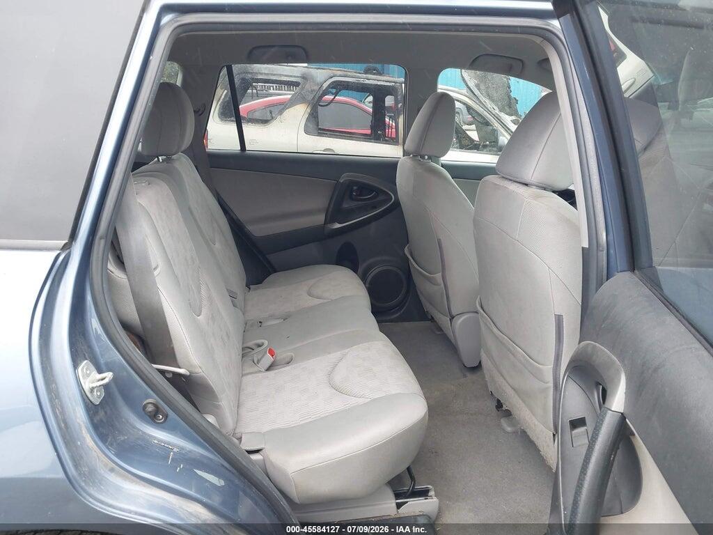 2T3BF4DV3BW173028 2011 TOYOTA RAV4 photo no. 8