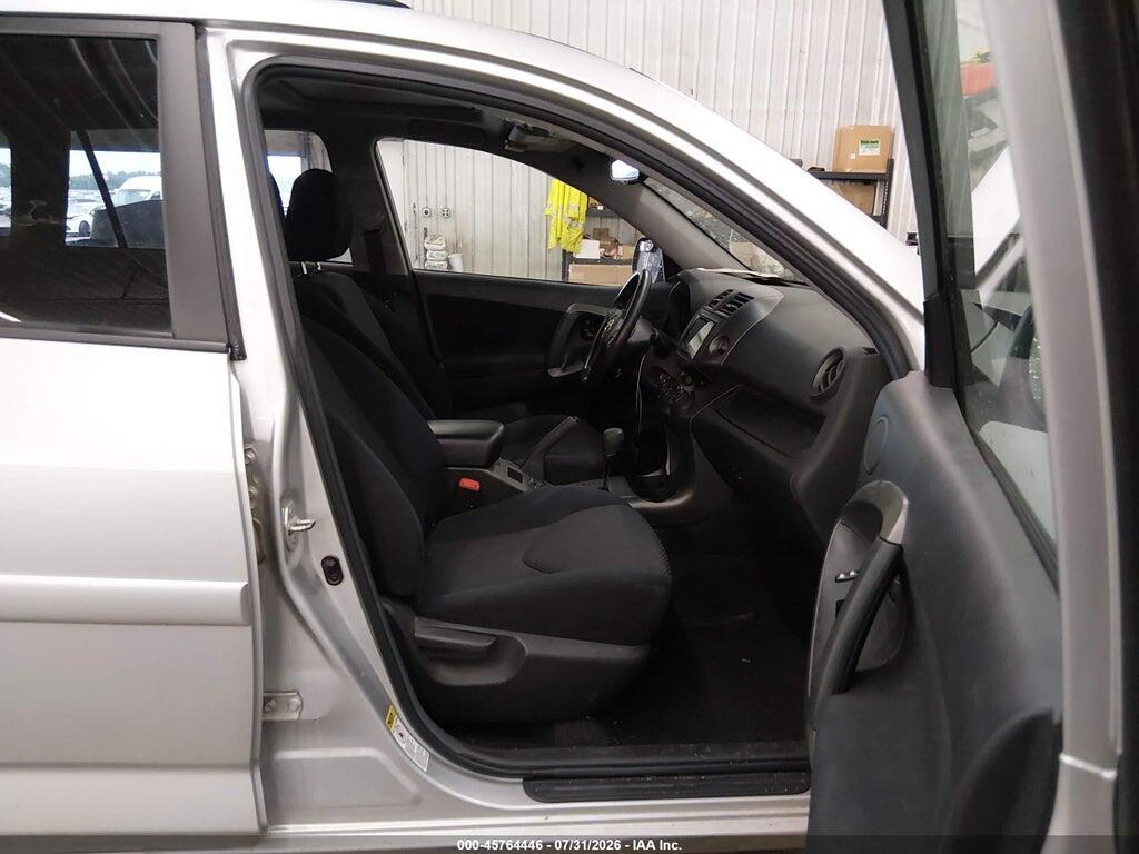 2T3RF4DV3BW165526 2011 TOYOTA RAV4 photo no. 5