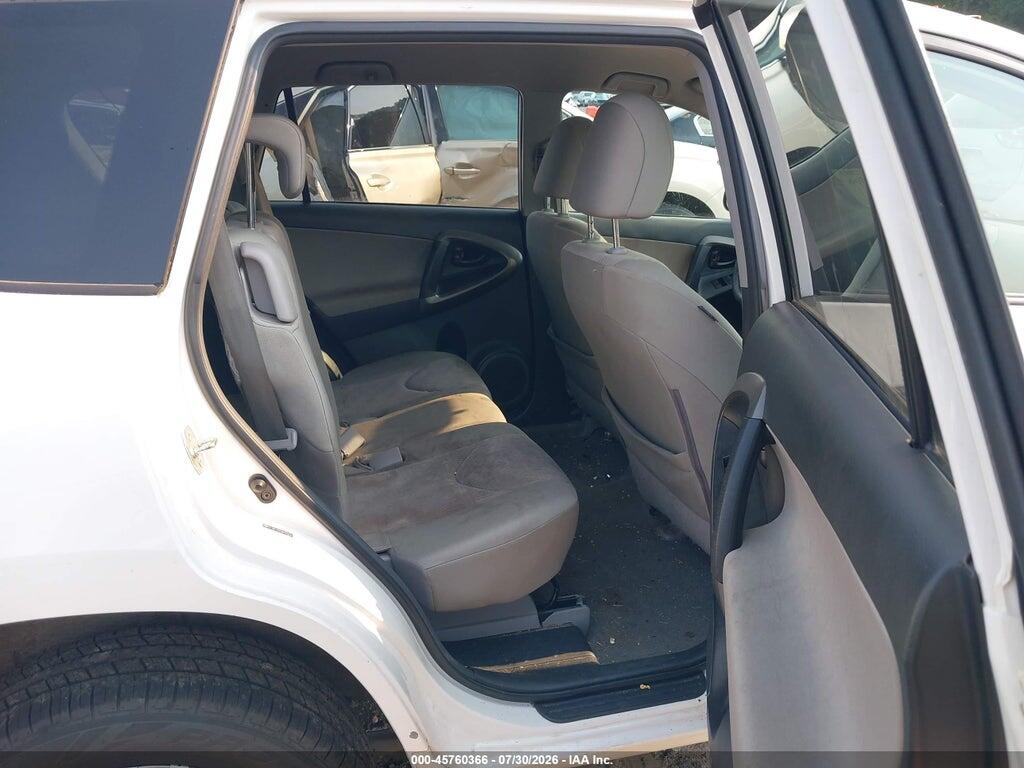 2T3BF4DV5BW109332 2011 TOYOTA RAV4 photo no. 8