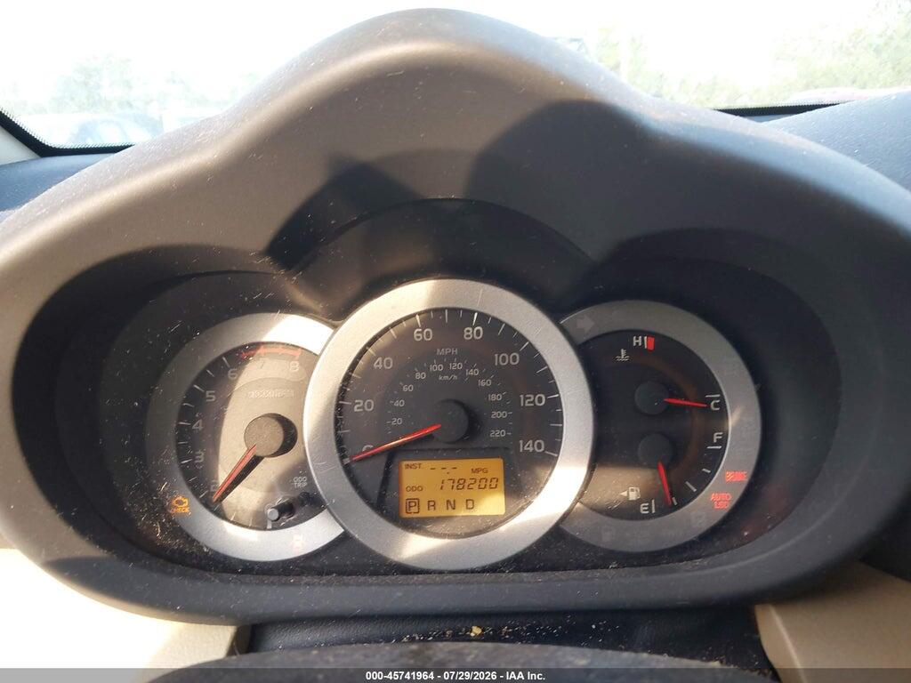 2T3YF4DV9BW102376 2011 TOYOTA RAV4 photo no. 7