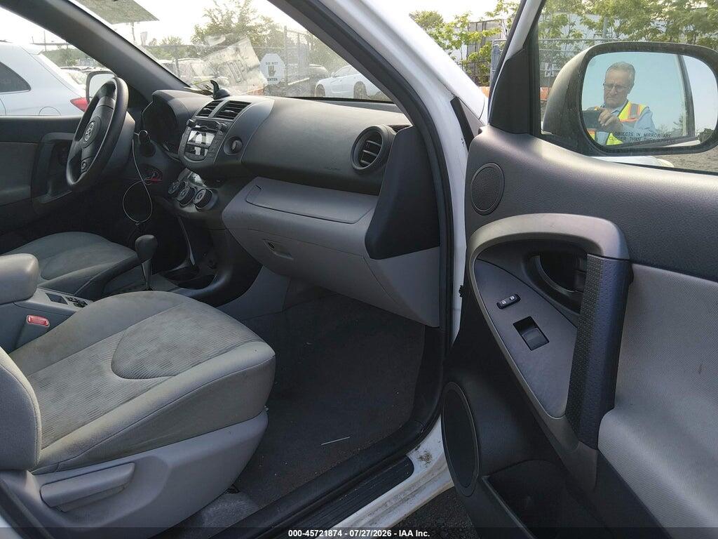 2T3BF4DVXBW105132 2011 TOYOTA RAV4 photo no. 5