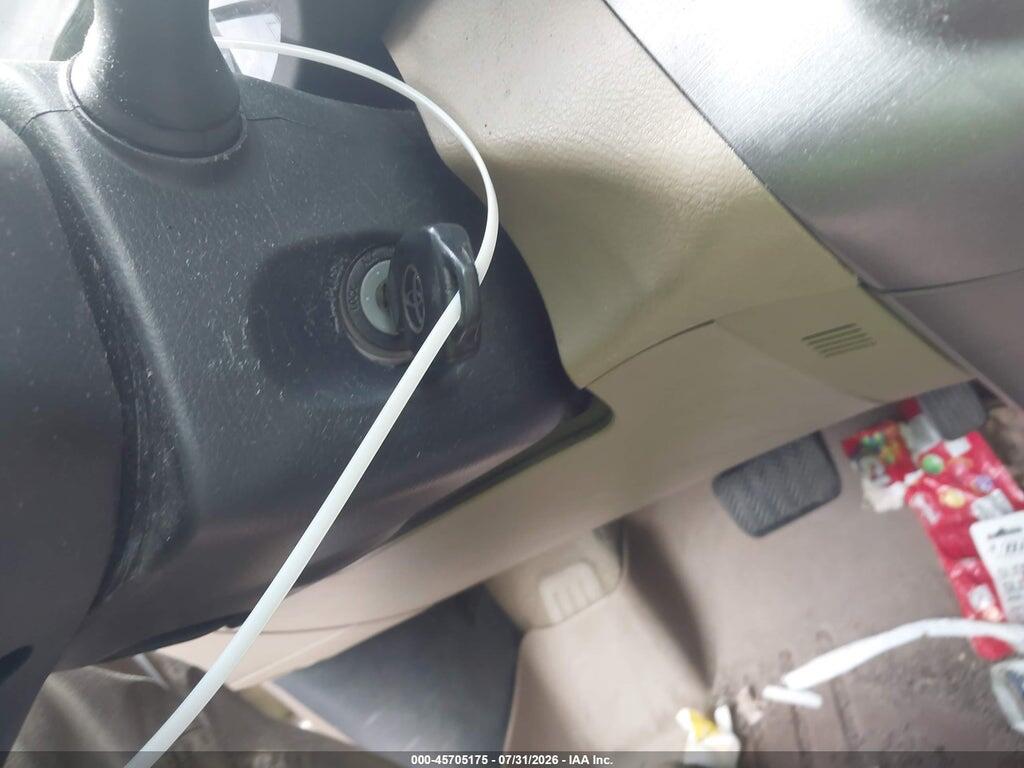 JTMBF4DV7BD042293 2011 TOYOTA RAV4 photo no. 11