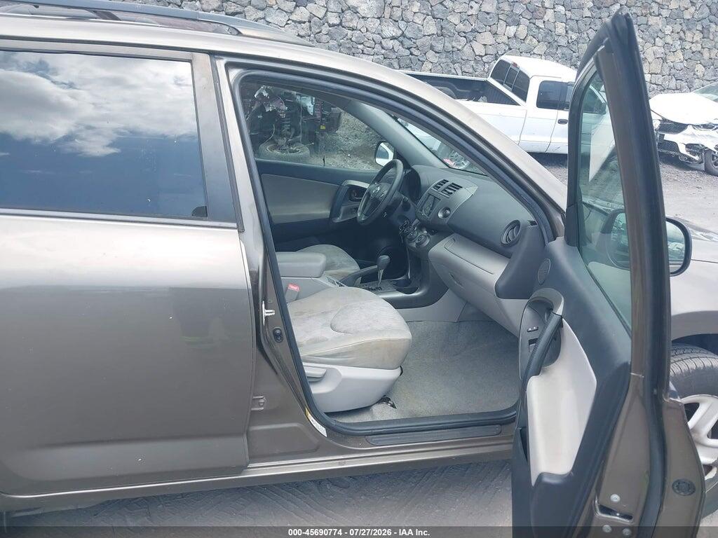2T3ZF4DV4BW093963 2011 TOYOTA RAV4 photo no. 5