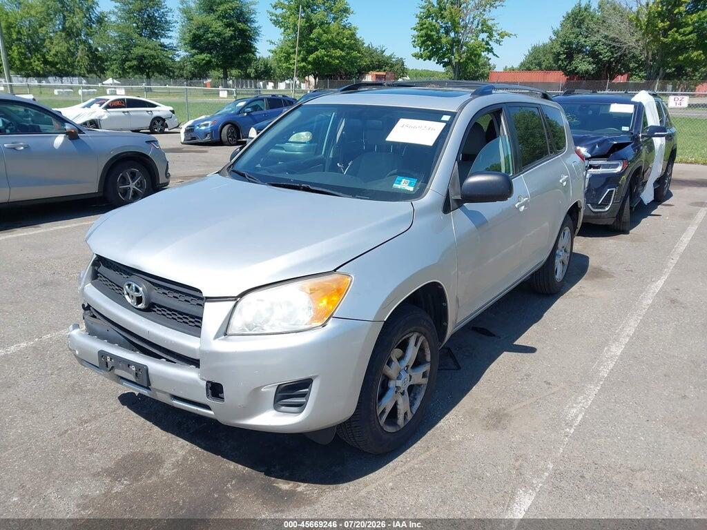 2T3BF4DV3BW157900 2011 TOYOTA RAV4 photo no. 2