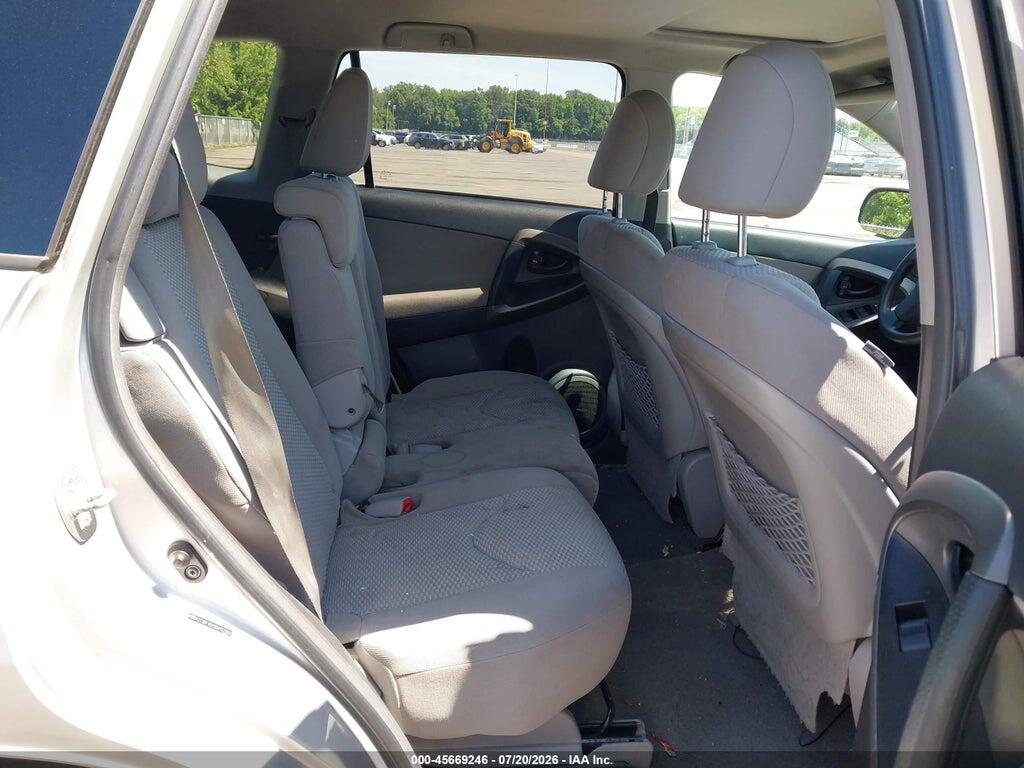 2T3BF4DV3BW157900 2011 TOYOTA RAV4 photo no. 8