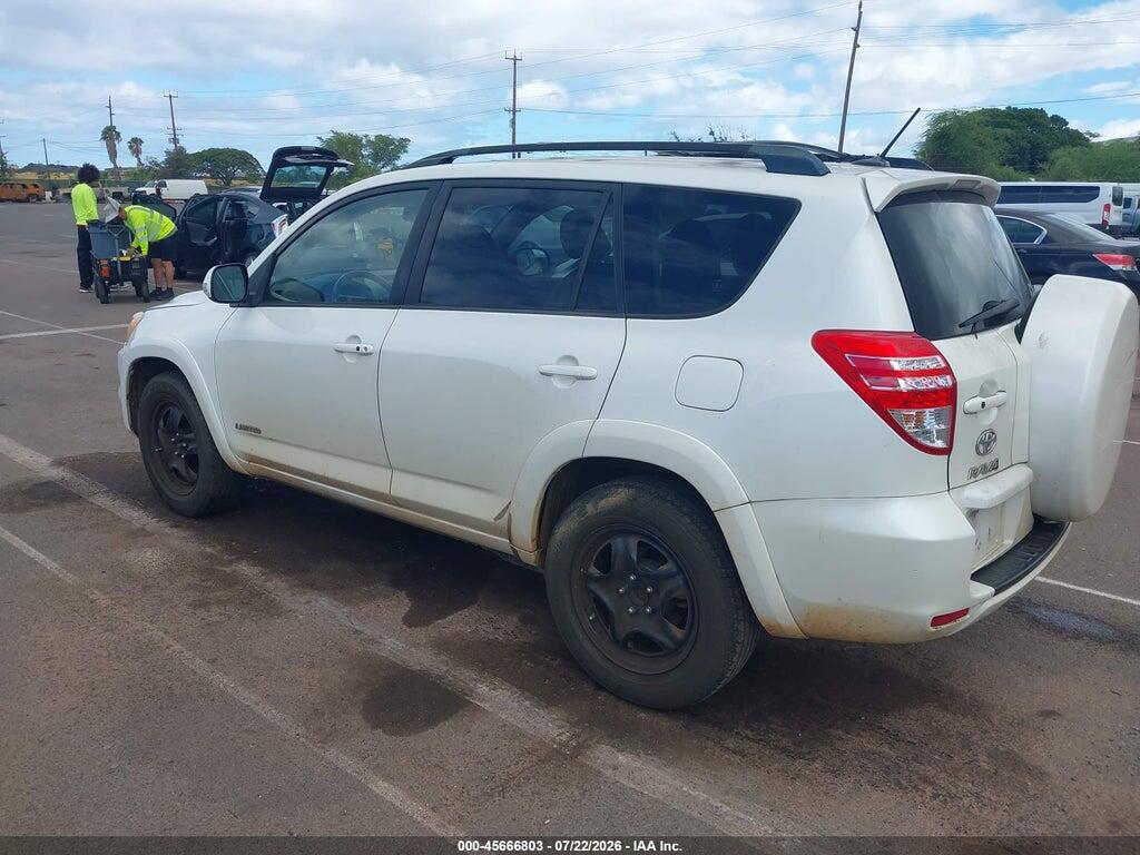 JTMYF4DV6BD031585 2011 TOYOTA RAV4 photo no. 3
