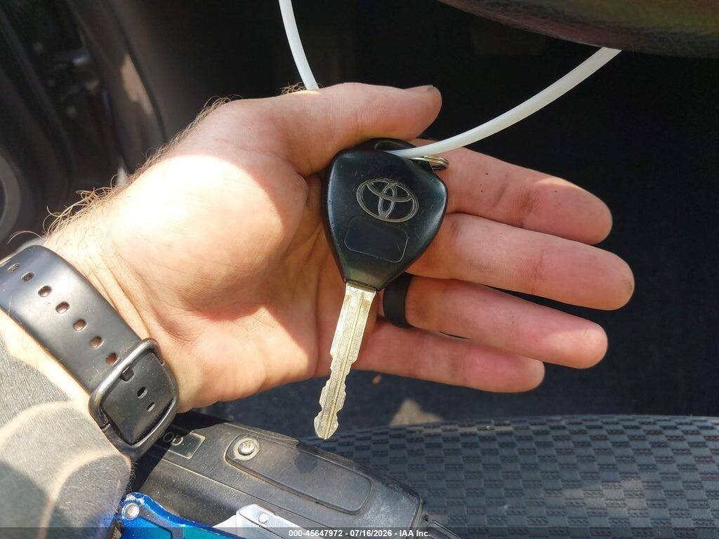 2T3WF4DV6BW093496 2011 TOYOTA RAV4 photo no. 11