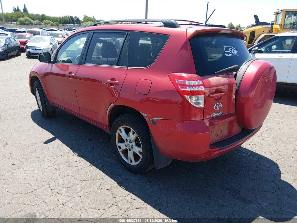 JTMBK4DV0BD018106 2011 TOYOTA RAV4 photo no. 3