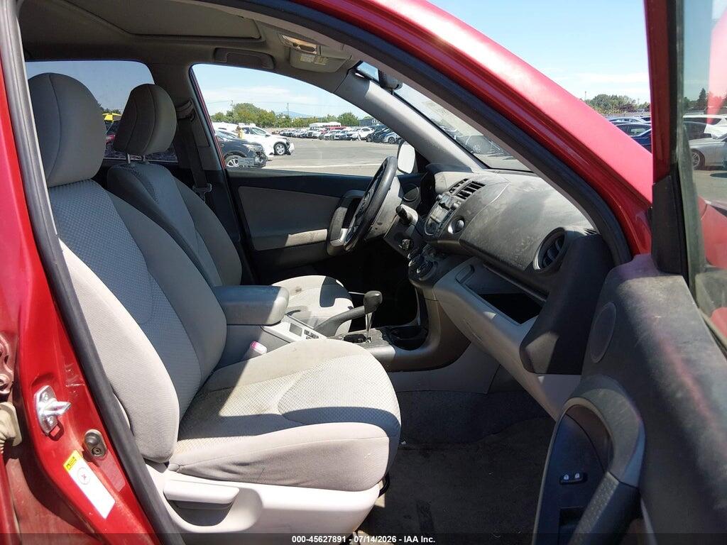 JTMBK4DV0BD018106 2011 TOYOTA RAV4 photo no. 5