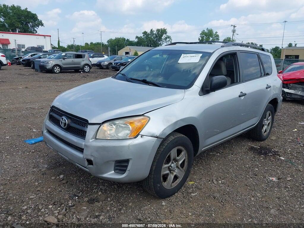2T3BF4DV4BW128700 2011 TOYOTA RAV4 photo no. 2