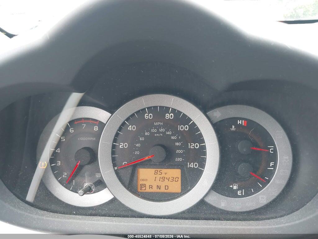 2T3BF4DVXBW128474 2011 TOYOTA RAV4 photo no. 7