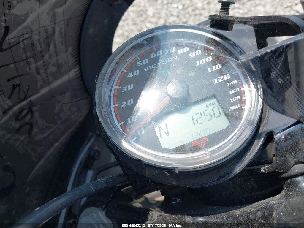 5VPFTB005H3000164 2017 VICTORY MOTORCYCLES OCTANE photo no. 7
