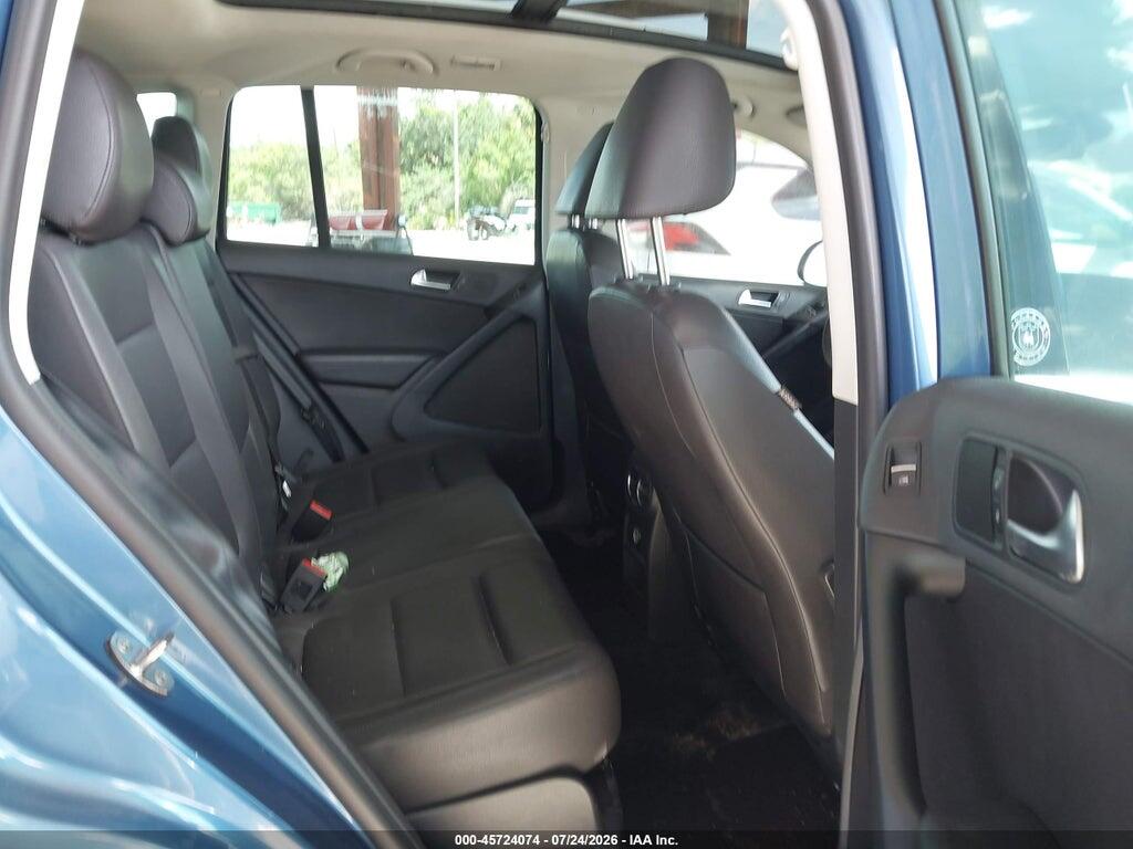 WVGRV7AX2HW507841 2017 VOLKSWAGEN TIGUAN photo no. 8