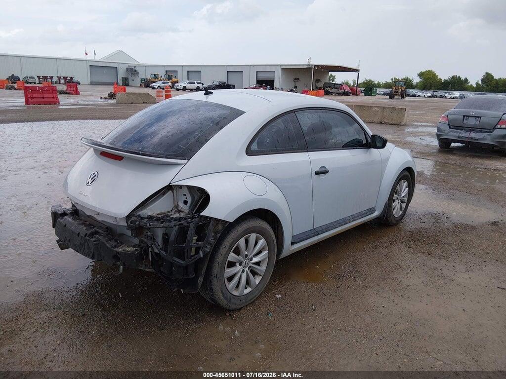 3VWF17AT3HM613065 2017 VOLKSWAGEN BEETLE photo no. 4