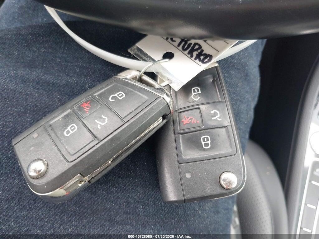 WVWPR7AU2HW950495 2017 VOLKSWAGEN E-GOLF photo no. 11