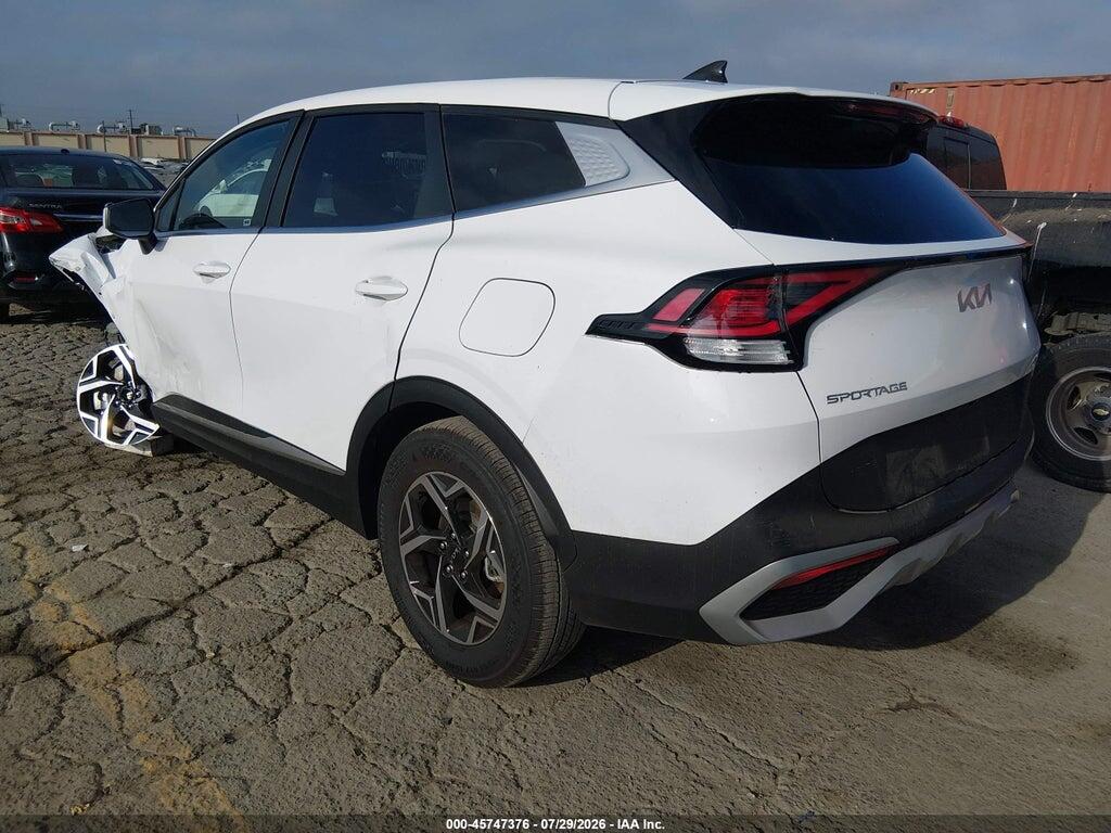 5XYK23DF2SG324678 2025 KIA SPORTAGE photo no. 3