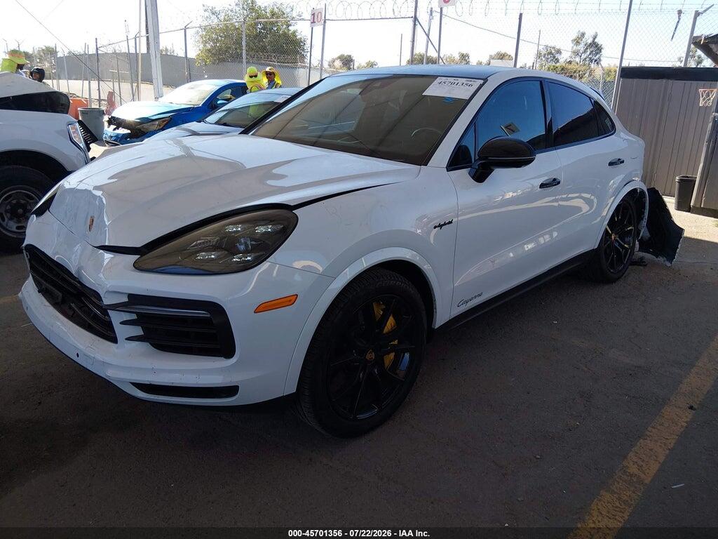 WP1BE2AY0MDA44202 2021 PORSCHE CAYENNE E-HYBRID COUPE photo no. 2