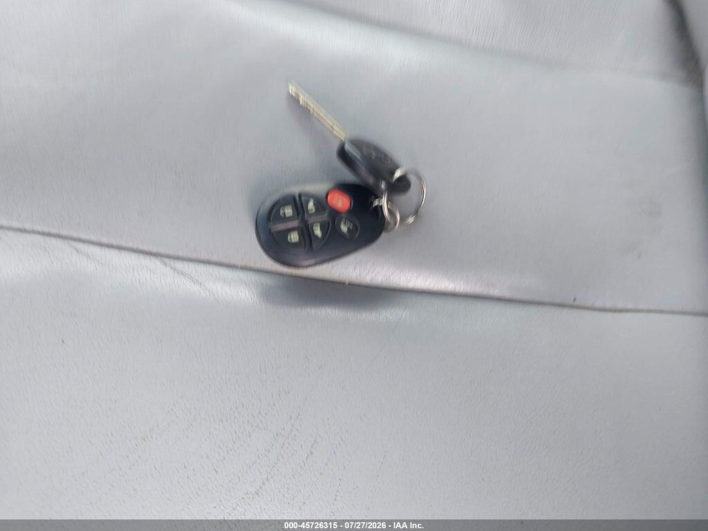 5TDYK3DC9BS079574 2011 TOYOTA SIENNA photo no. 11
