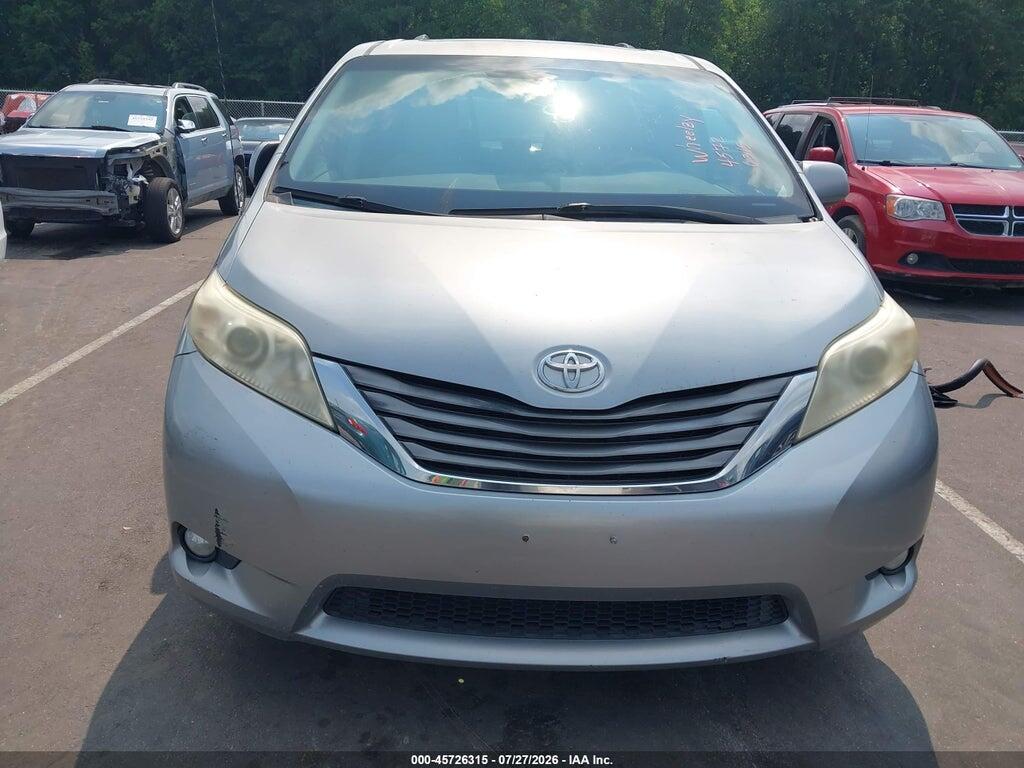 5TDYK3DC9BS079574 2011 TOYOTA SIENNA photo no. 12