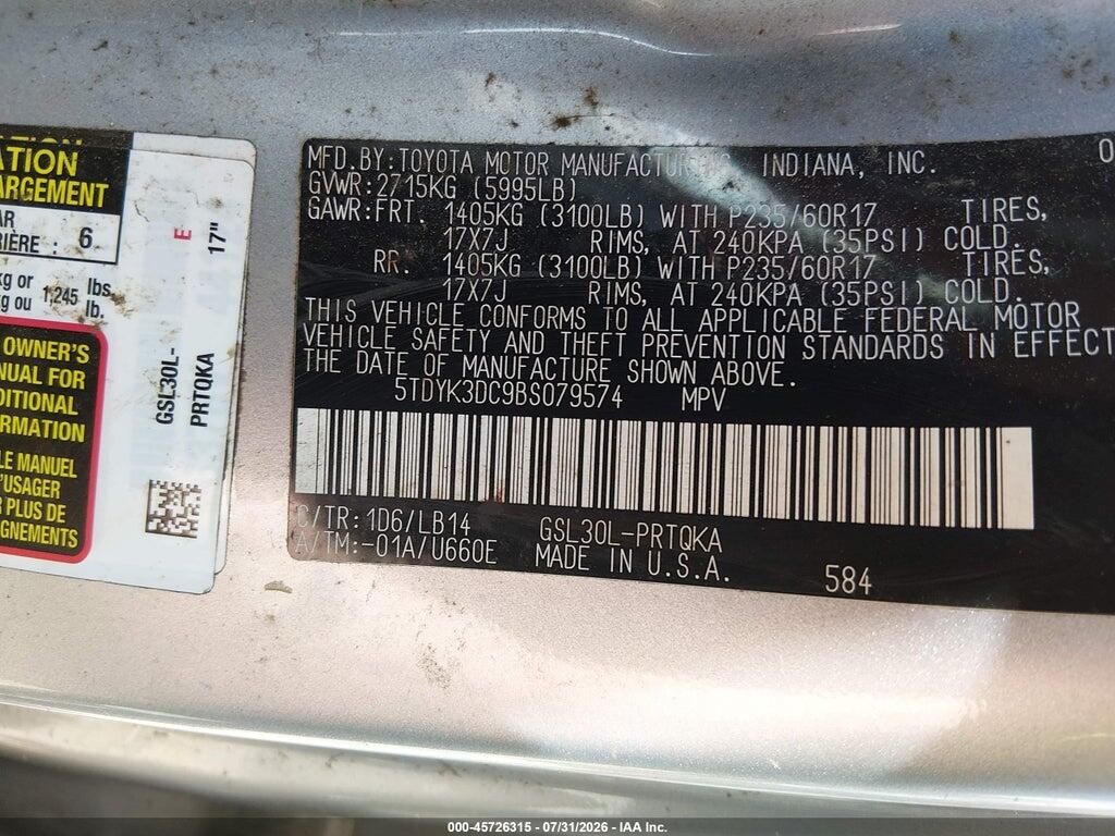5TDYK3DC9BS079574 2011 TOYOTA SIENNA photo no. 9