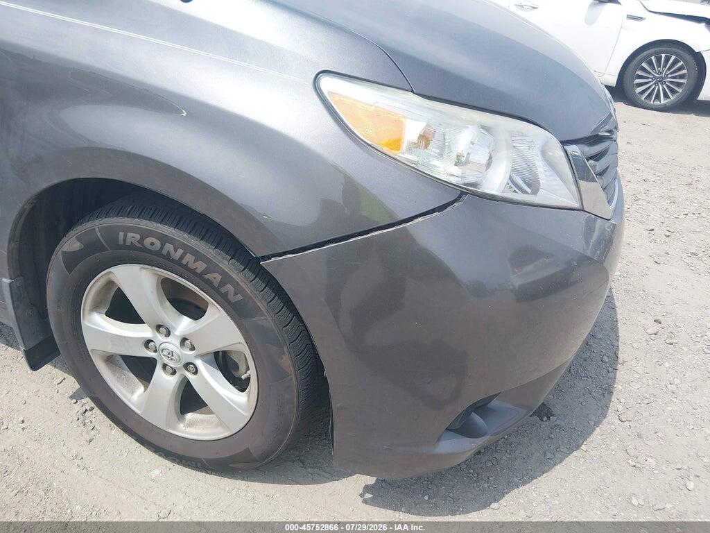 5TDKK3DC1BS030066 2011 TOYOTA SIENNA photo no. 6