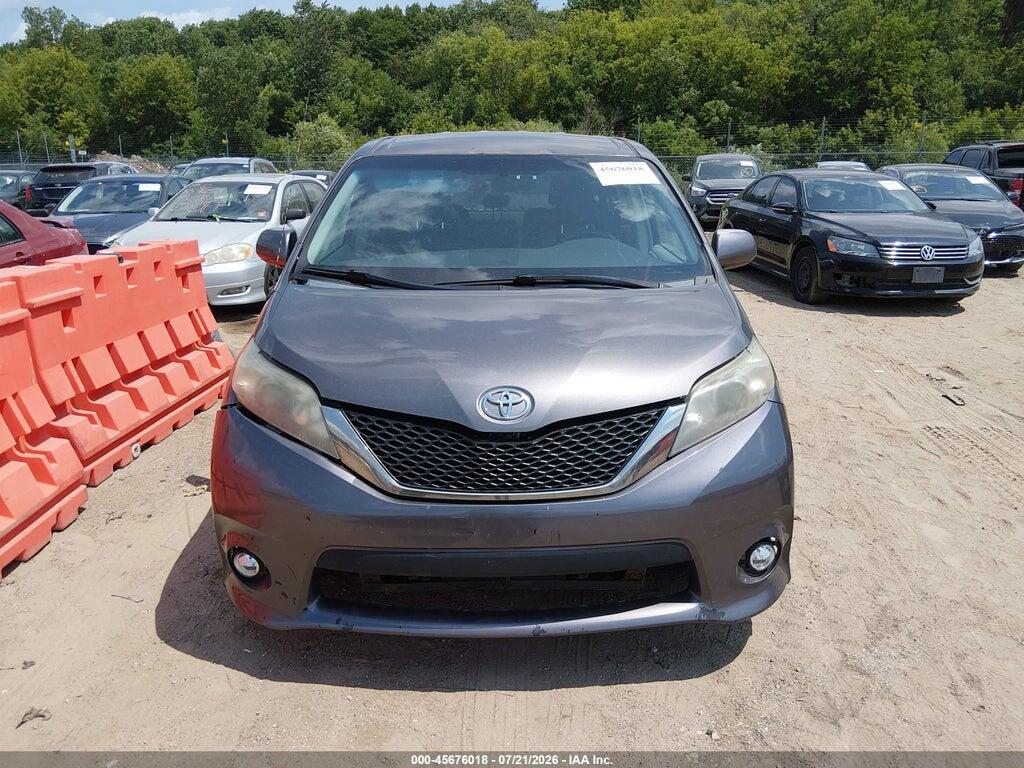 5TDXK3DC7BS033320 2011 TOYOTA SIENNA photo no. 12