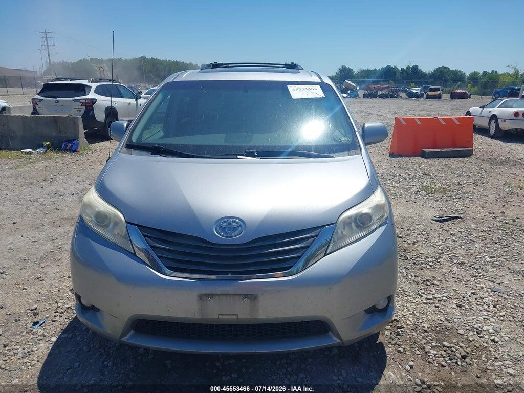 5TDYK3DC0BS026228 2011 TOYOTA SIENNA photo no. 12